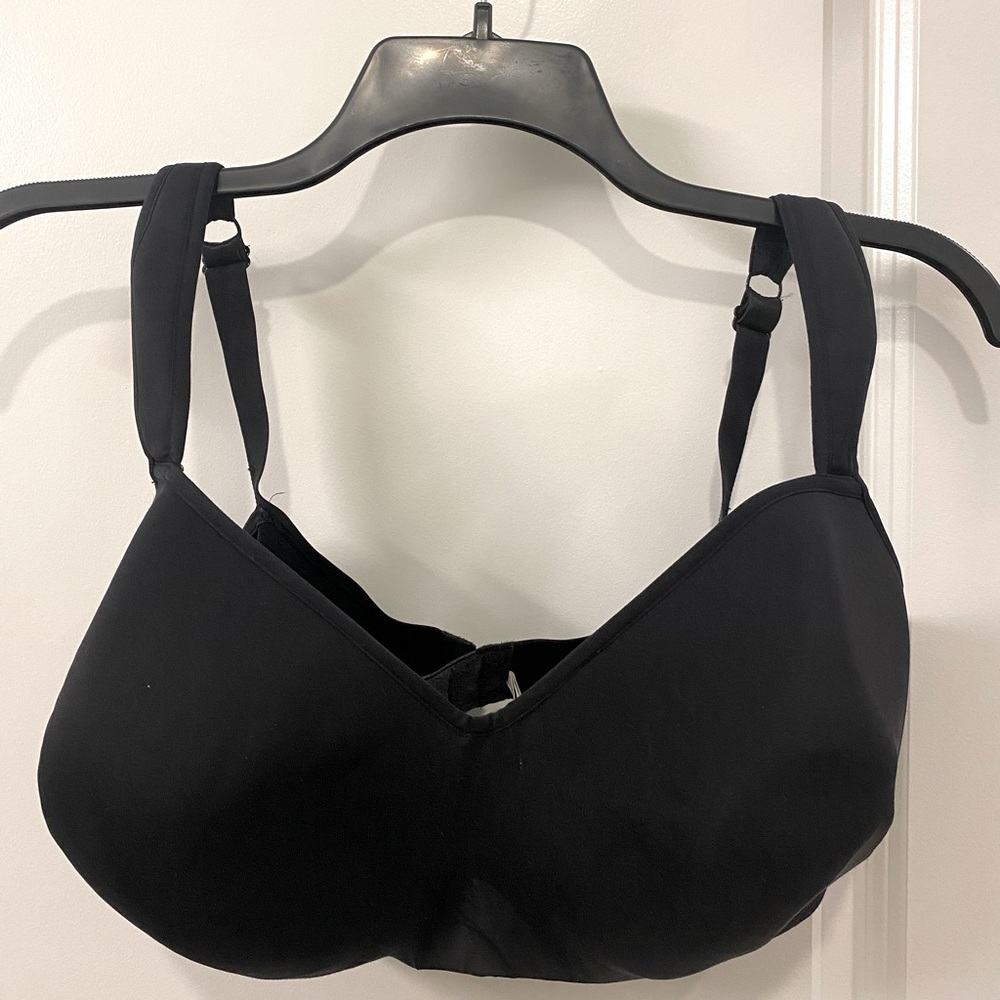 Lovely Le Mystere. 42H